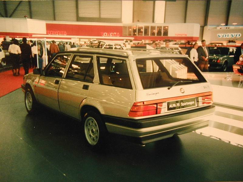 Salon 1986 AR 75 Sportwagon.JPG