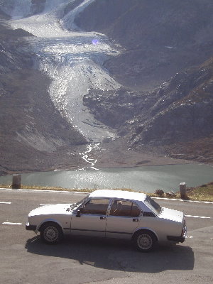 PA120604-1K.jpg