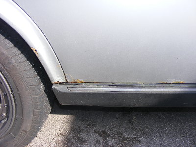 passanger side rear door.JPG